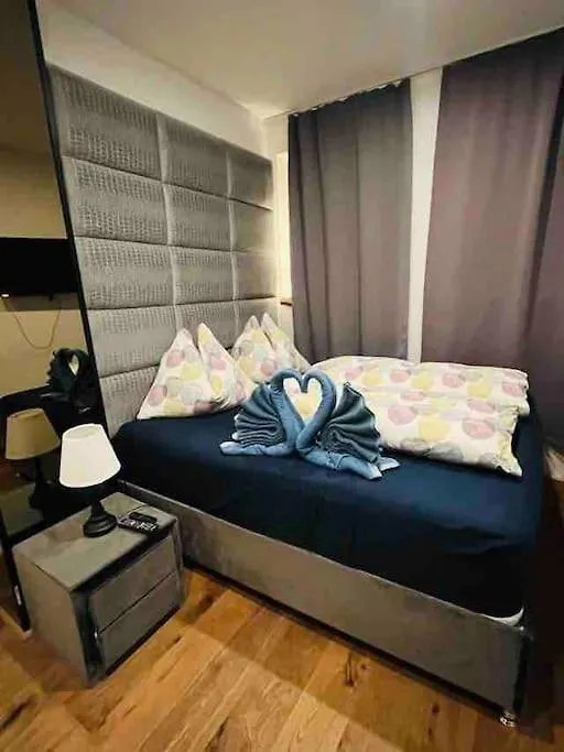 Xuba Apartmentrooms I Wien Messe Prater I Kuechenzeile Apartment Vienna